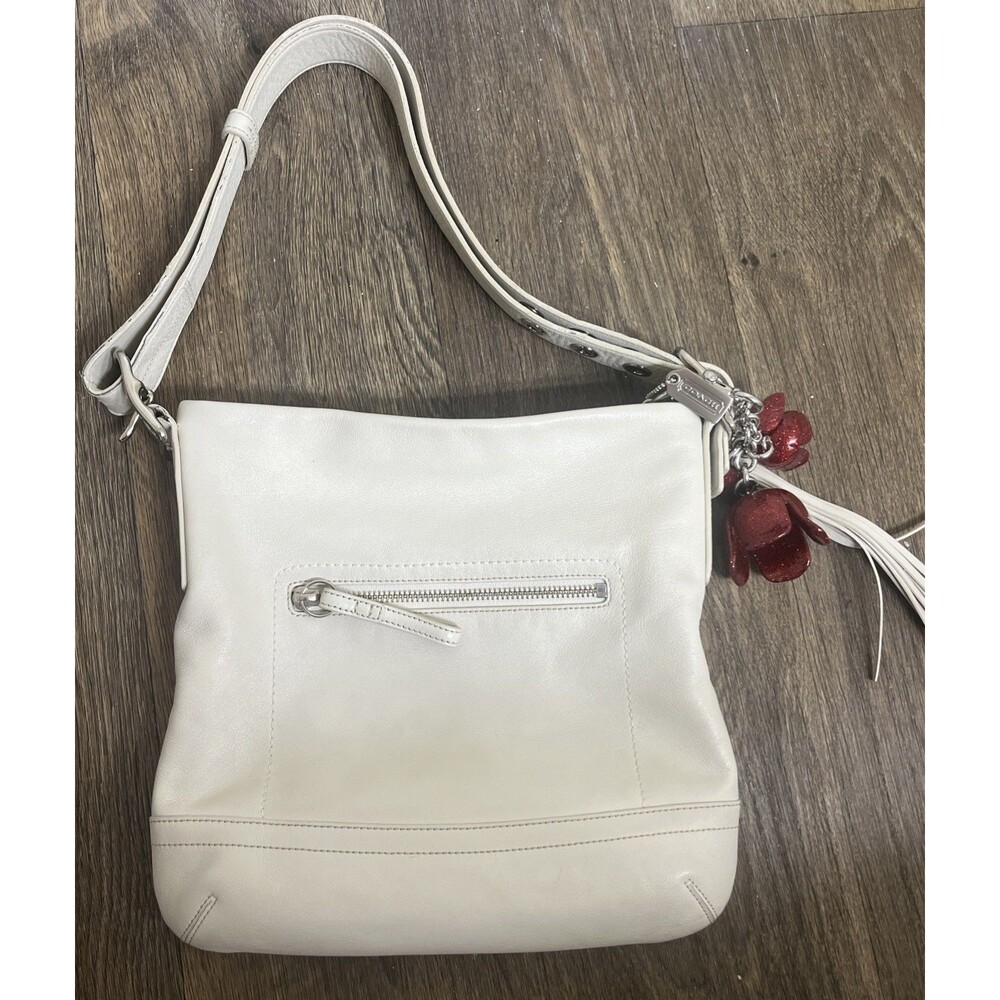 COACH Women's Legacy 1415 Shoulder Bag/Purse Adjustable Strap Tassel Off-White